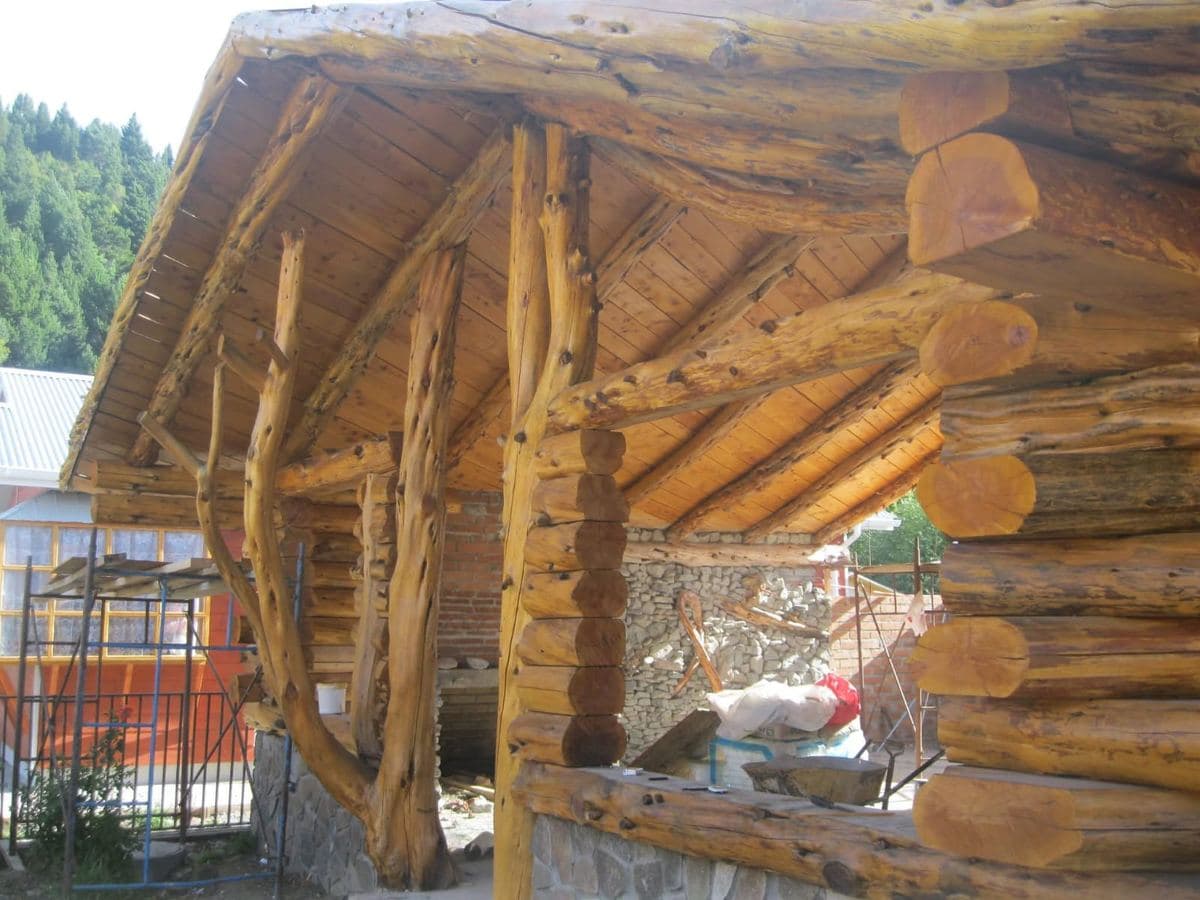 Carpintería en madera nativa